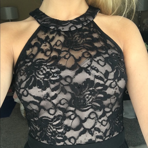 PROM DRESS - Picture 3 of 3